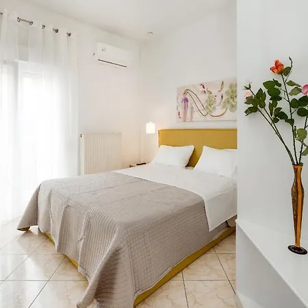 Onarhome Potos Exterior photo